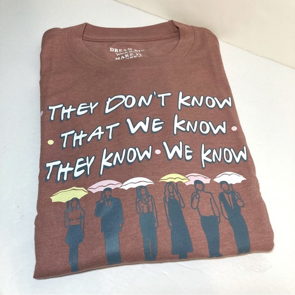 NWT JADELYNN BROOKE Friends Graphic Sleep Shirt “They Don’t Know” Size Large XL - Picture 2 of 11